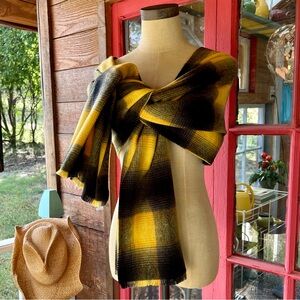 Banana Republic Oversized 100% Wool Plaid Shawl